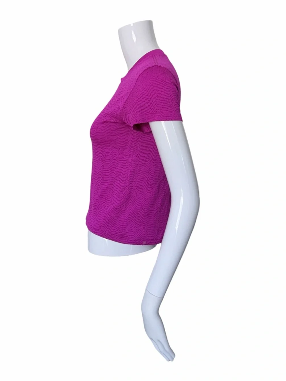 lululemon athletica Train to Be Short Sleeve Tee Size 2 Ripple Wave Purple